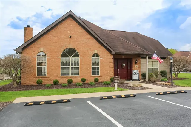 55 Ashford Drive gallery image 25
