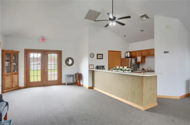 55 Ashford Drive gallery image 28
