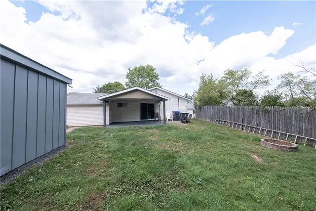 55 Dover Dr gallery image 12