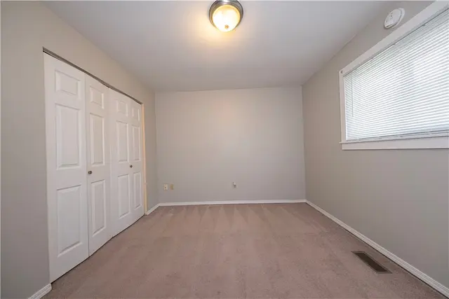 55 Dover Dr gallery image 21