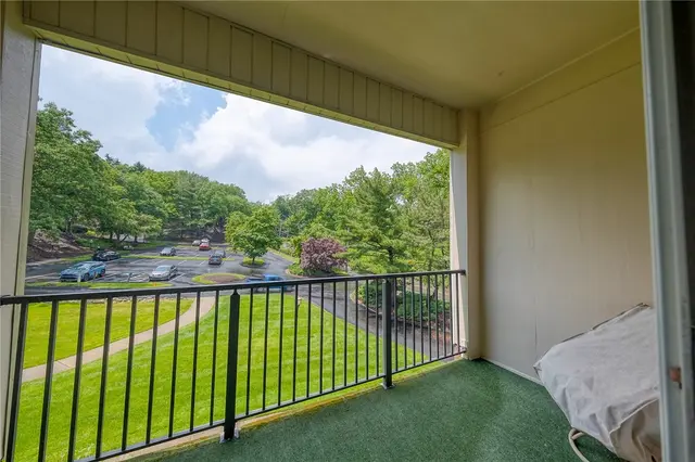 551 Sloop Dr 61 gallery image 8
