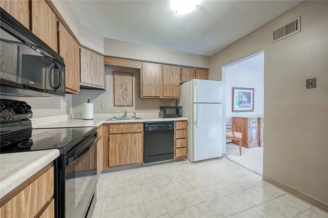 551 Sloop Dr 61 gallery image 15
