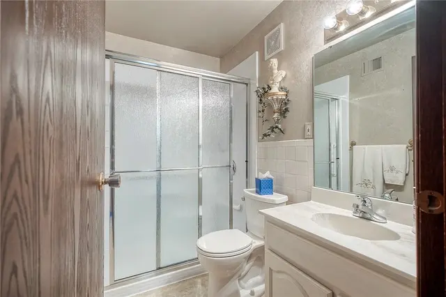551 Sloop Dr 61 gallery image 25