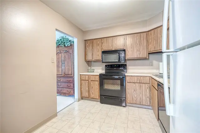 551 Sloop Dr 61 gallery image 26