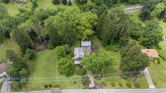 5517 Gibson Rd gallery image 9