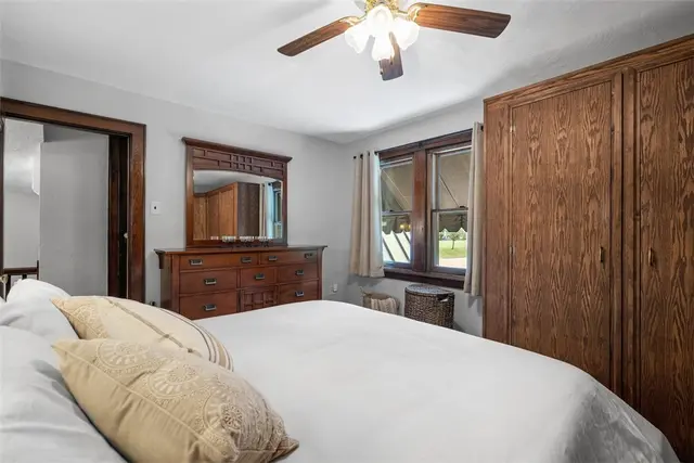 5517 Gibson Rd gallery image 36