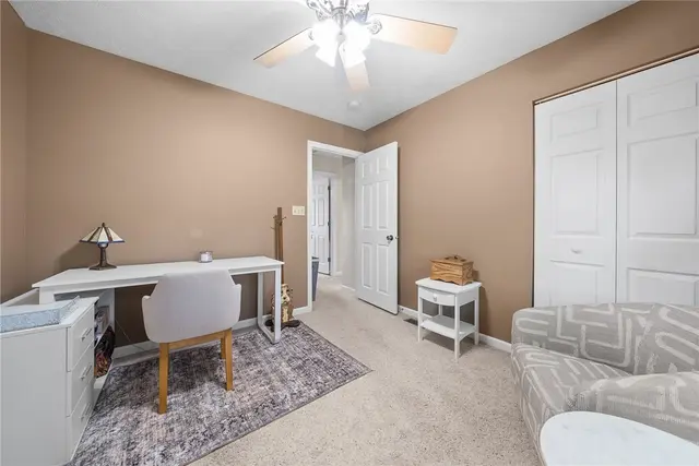 552 Ten Point Ln gallery image 5