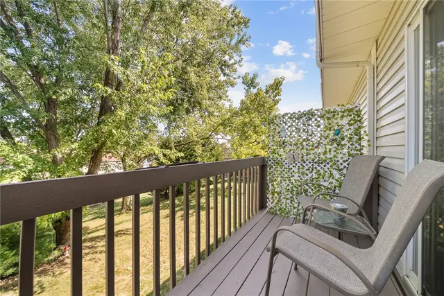 552 Ten Point Ln gallery image 34