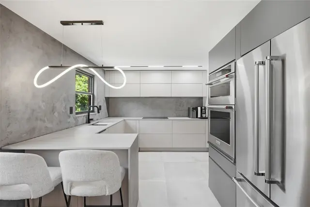 5520 Clearview Road gallery image 13