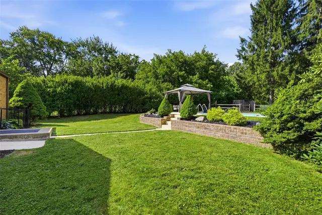 5520 Clearview Road gallery image 42