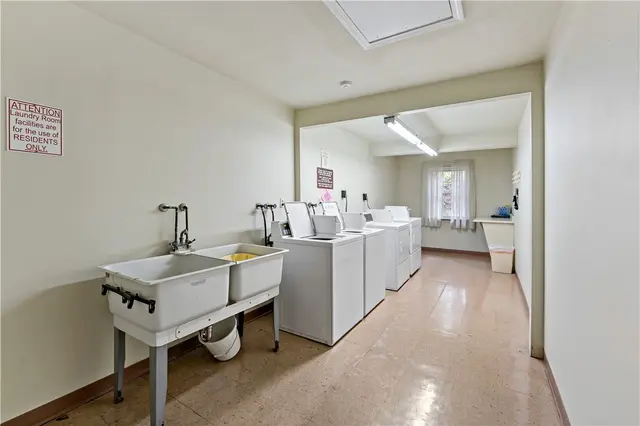553 Sloop Rd 37 gallery image 6