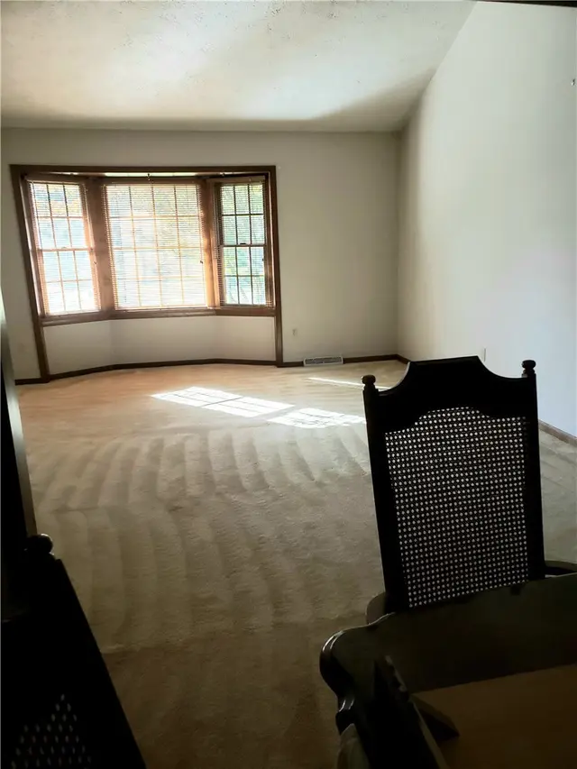 5532 Gibson Rd gallery image 10