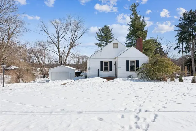 5547 Grubbs Road gallery image 2