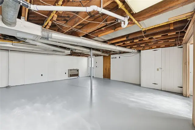 5547 Grubbs Road gallery image 22