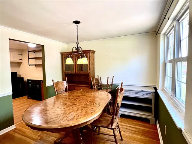 555 Lee Ave ext gallery image 15