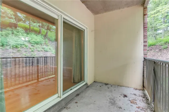 555 Sloop Road 12 gallery image 6