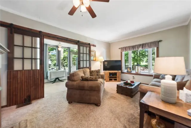 5616 Meridian Rd gallery image 9