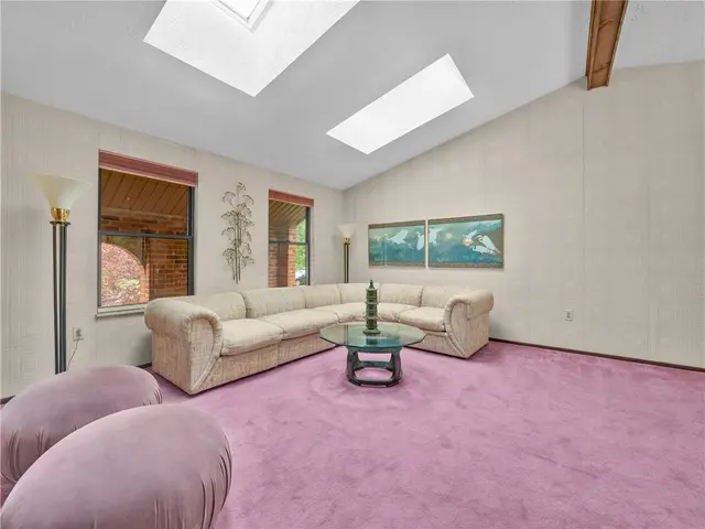 562 Bruton Drive gallery image 11