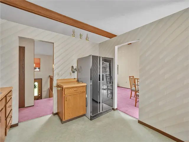 562 Bruton Drive gallery image 22