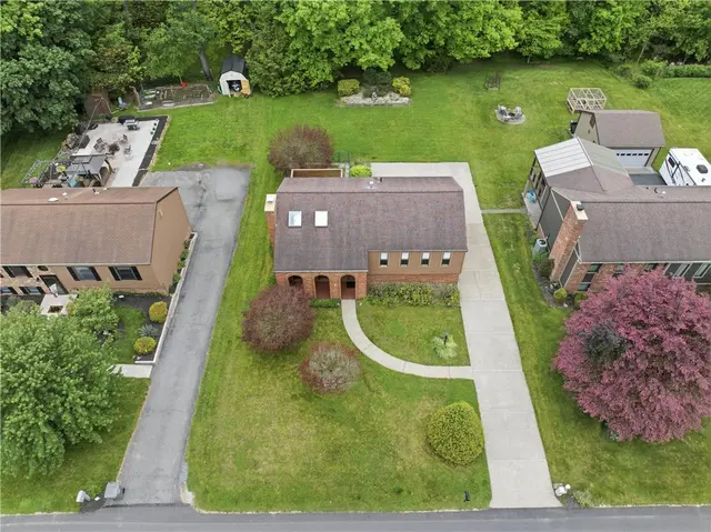 562 Bruton Drive gallery image 26