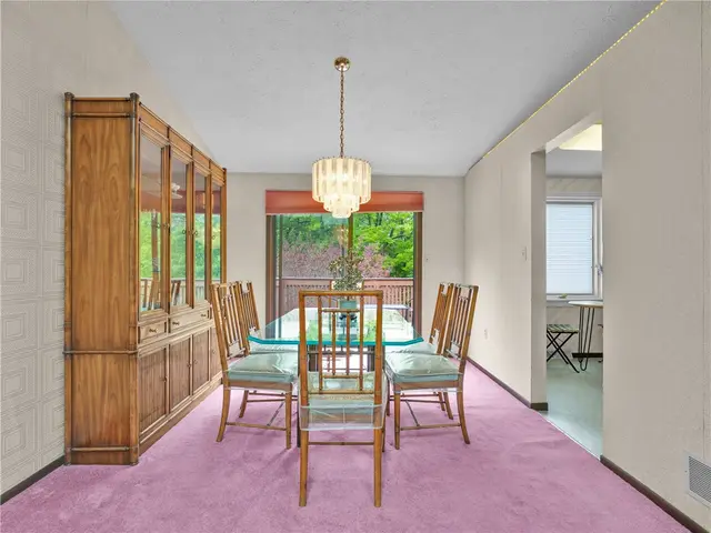 562 Bruton Drive gallery image 33