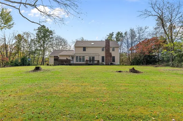 562 Callery Rd gallery image 13