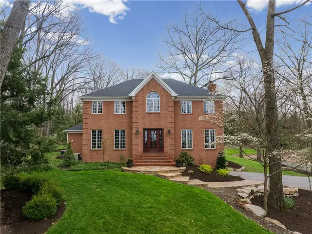 5636 N Montour Rd gallery image 2