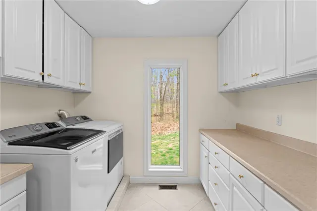 5636 N Montour Rd gallery image 8