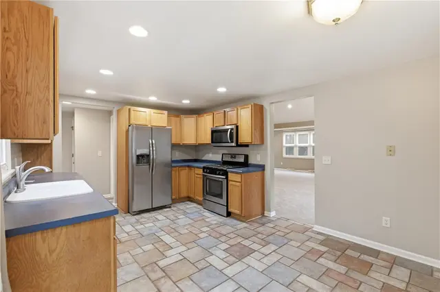 5641 Fairfield Dr gallery image 15