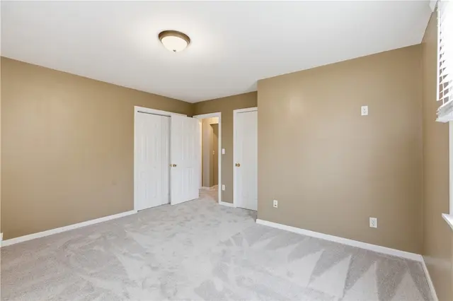 5641 Fairfield Dr gallery image 18