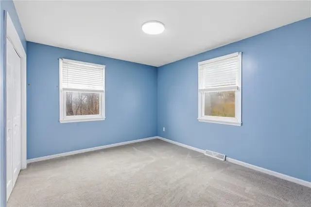 5641 Fairfield Dr gallery image 23
