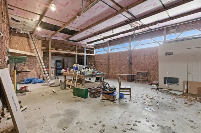 5641 Fairfield Dr gallery image 27