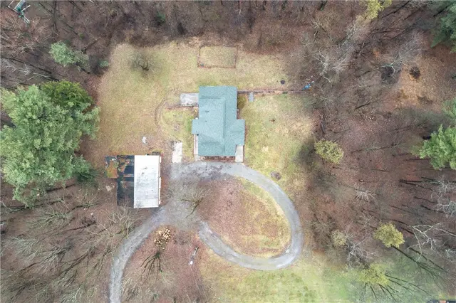 5641 Fairfield Dr gallery image 29