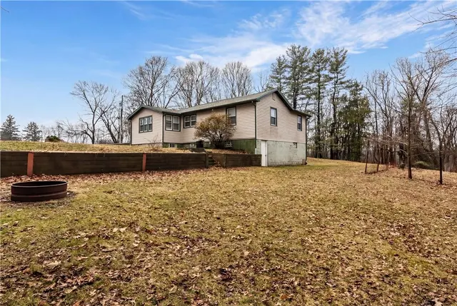 5641 Fairfield Dr gallery image 30
