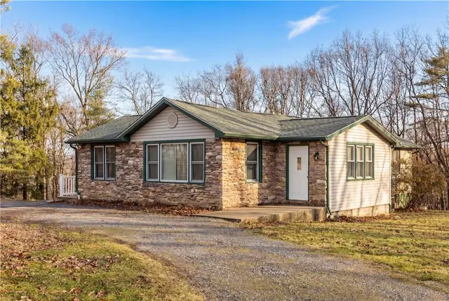 5641 Fairfield Dr gallery image 31