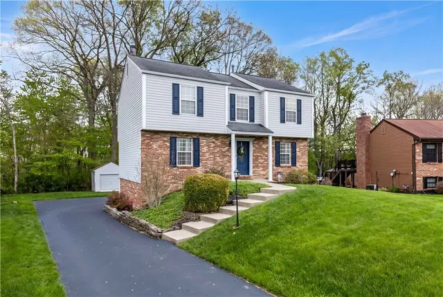 570 Bruton Dr gallery image 10