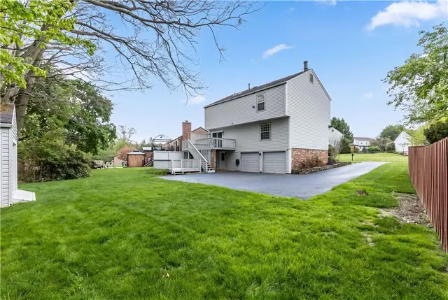 570 Bruton Dr gallery image 19