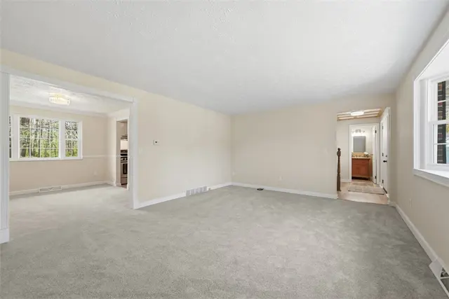 5705 Summit St gallery image 7