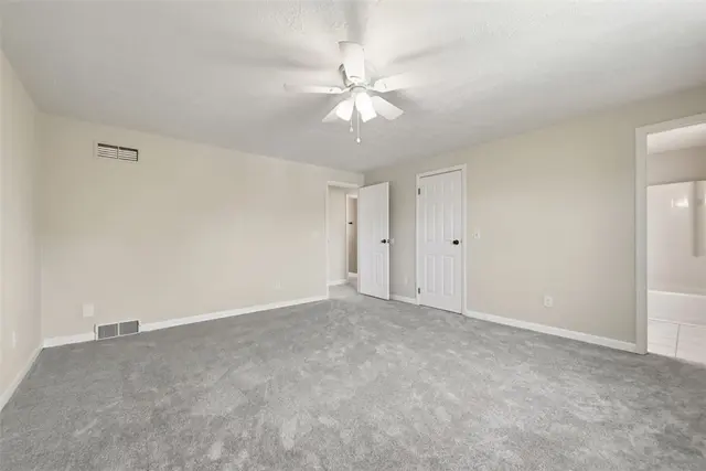 5705 Summit St gallery image 41