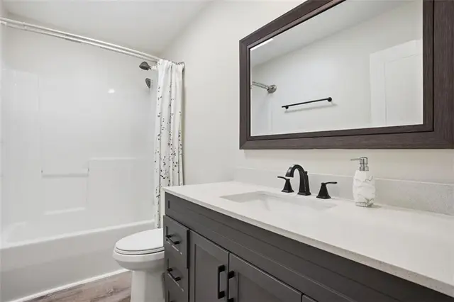5757 Freshcorn Road gallery image 32
