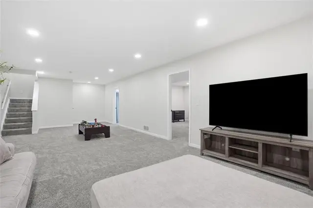 5757 Freshcorn Road gallery image 38