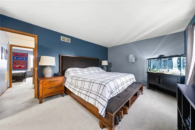 58 Monmouth Dr gallery image 47