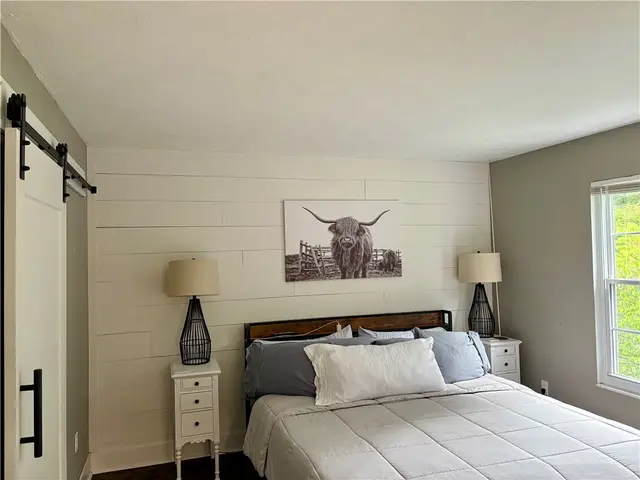 585 Brandywine Dr gallery image 15