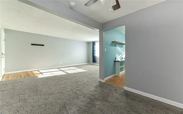 5900 BABCOCK 37 gallery image 18