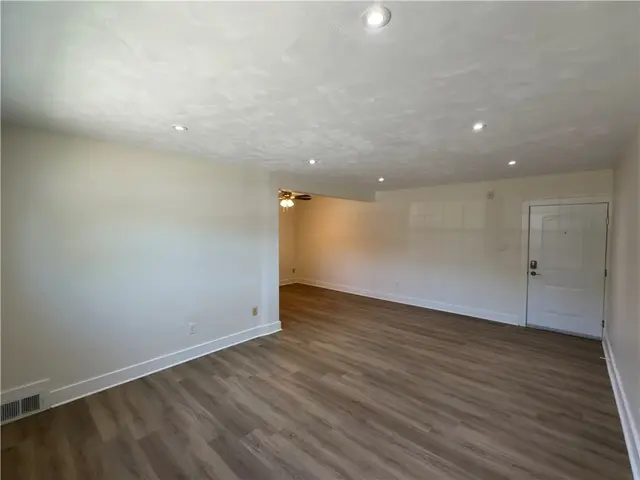 5900 Babcock Blvd 7 gallery image 17