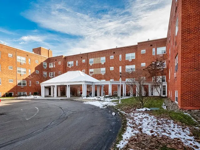 5900 Babcock Blvd 77