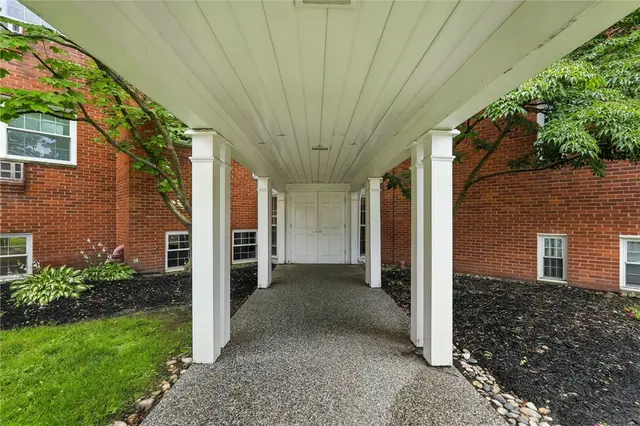 5900 Babcock Boulevard 42 gallery image 11