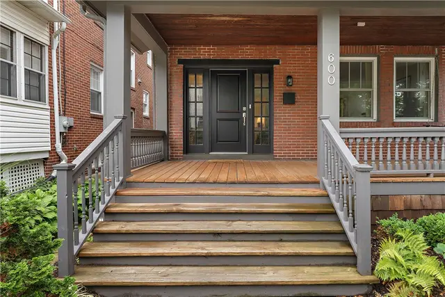600 Blackburn Rd gallery image 8