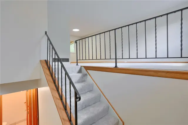 600 Joan Street gallery image 13
