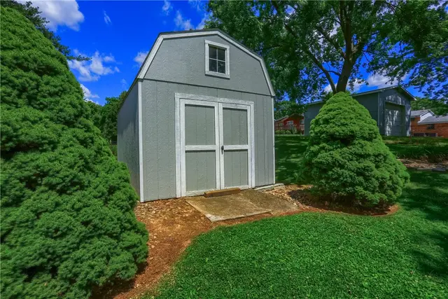 600 Joan Street gallery image 20